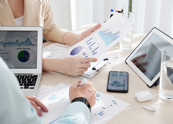 豊富な付帯商材で収益UP